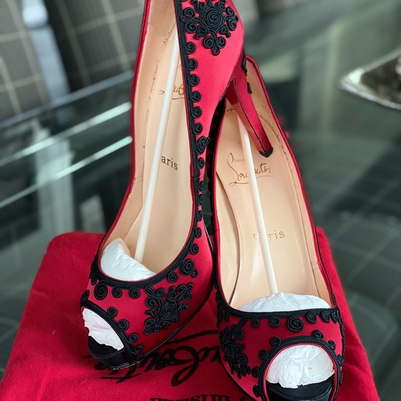 Christian Louboutin Red/Black Satin Heels - Picture 3 of 13